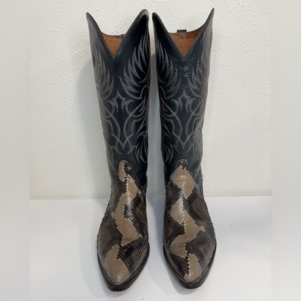 Vintage Tony Lama Snakeskin Navy Blue Leather Cowboy Boots Size 6.5 EUC - Picture 2 of 7